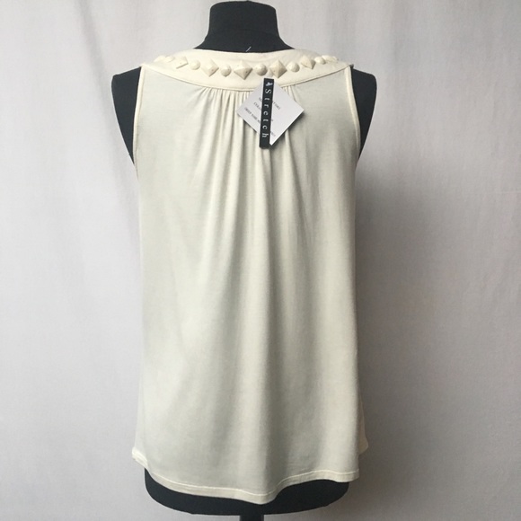 NWT Margaret Frances Cream Sleeveless Top SzMED - Picture 4 of 8